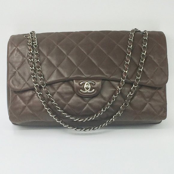 ❗️Sold❗️Chanel Lambskin flap Maxi size Flap - Brown - Picture 3 of 17